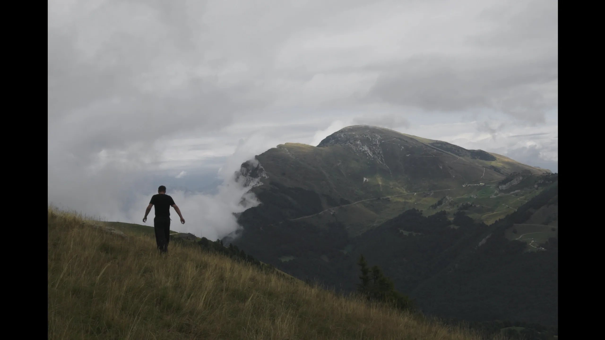 Frame 9